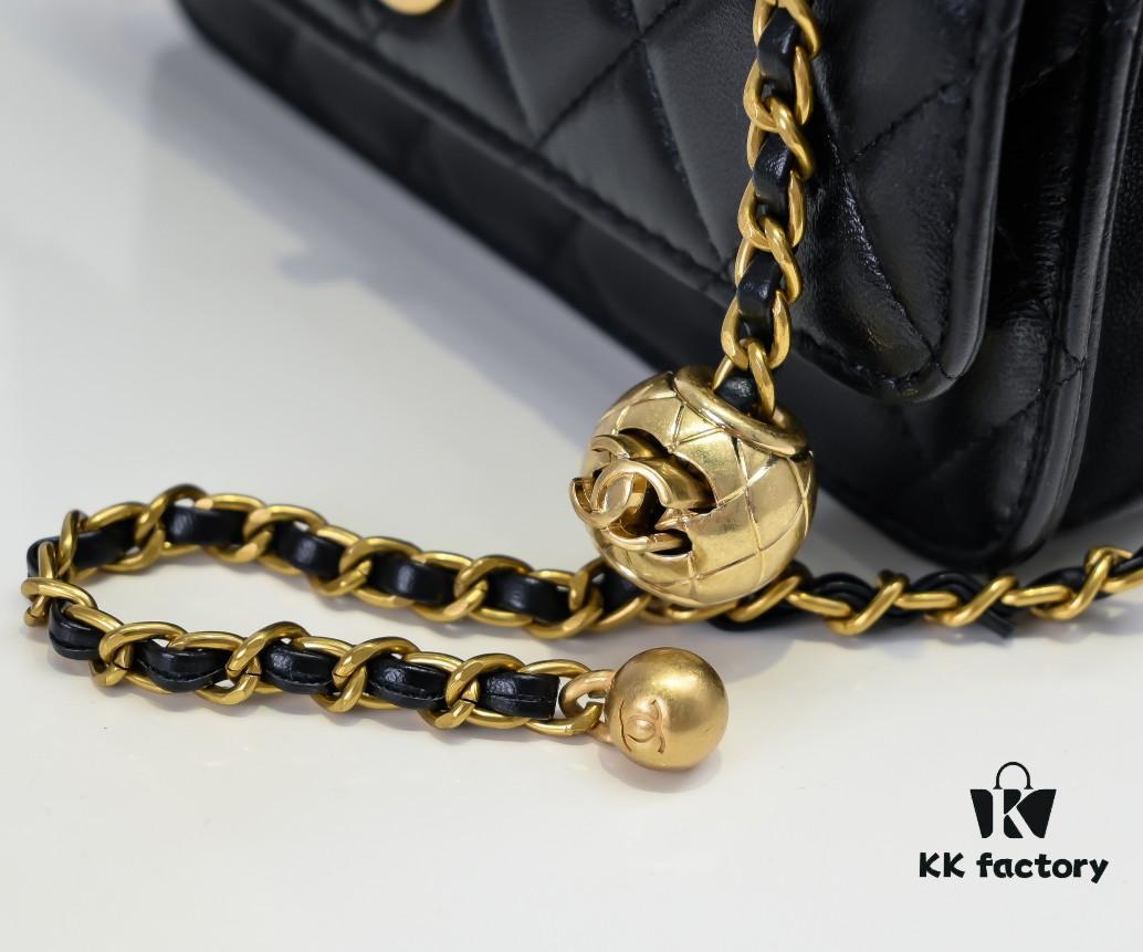 69305236f09edb6de4c4edd4 CHANEL Wallet on Chain Mini Bag A, Size: 19.2x12.3x3.5