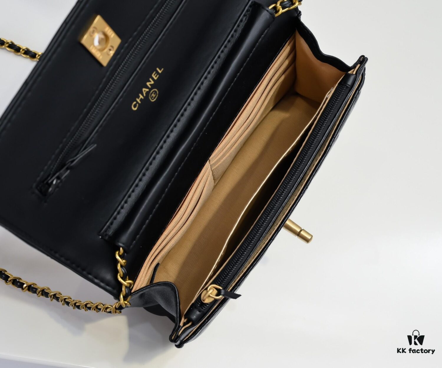 6930523af09edb6de4c4edd9 CHANEL Wallet on Chain Mini Bag A, Size: 19.2x12.3x3.5