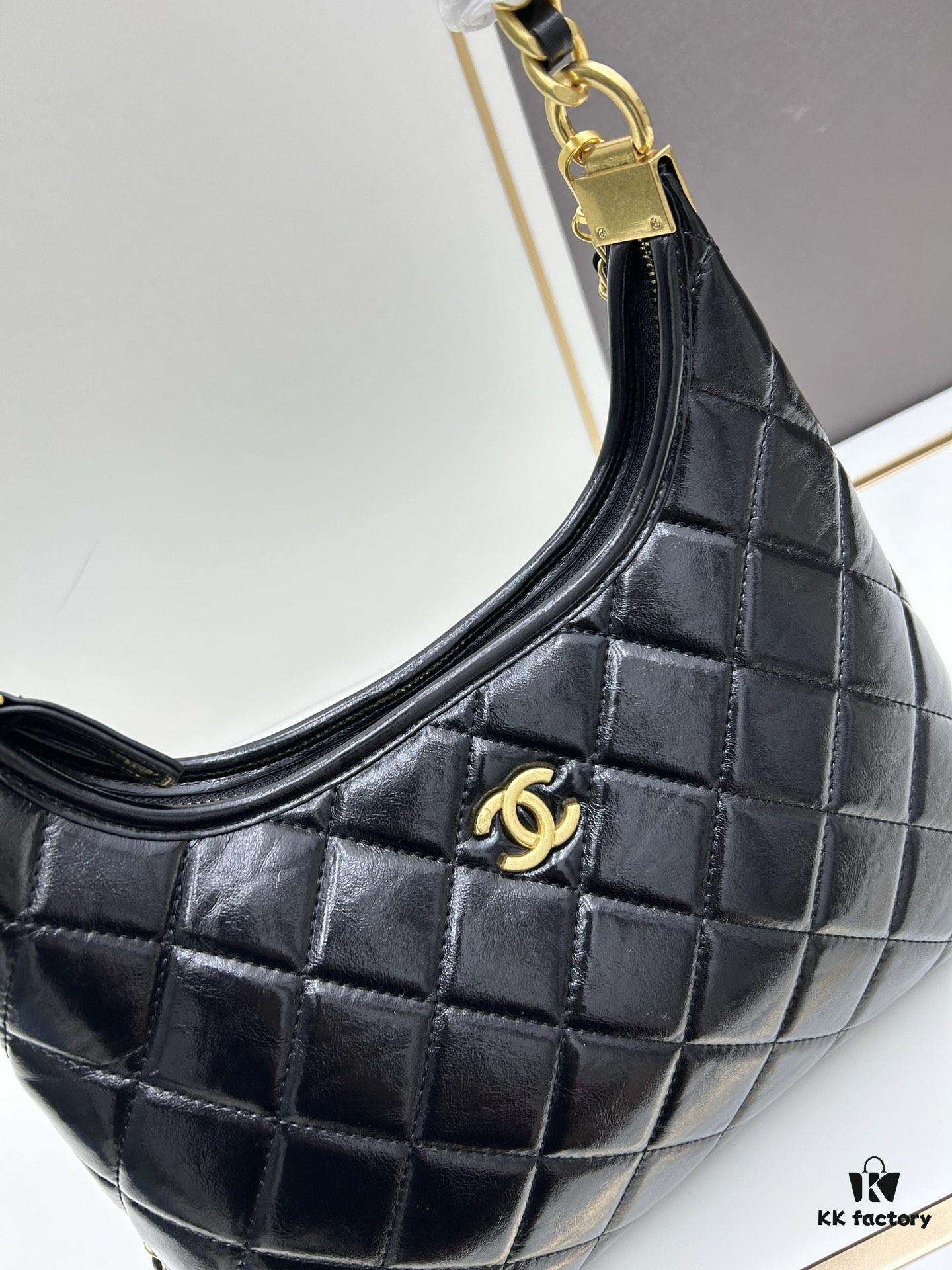 6930526bf09edb6de4c4ee25 New Large Batch No Filter | Today's Must-Have: Chanel 24A Hobo 🖤