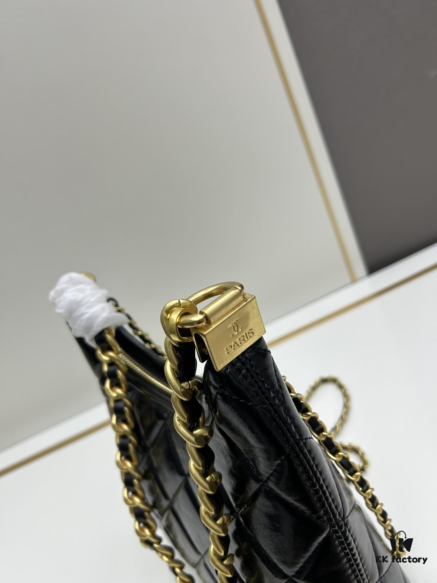 6930528cf09edb6de4c4ee48 New Arrival Mini Unfiltered | Today's Must-Have: Chanel 24A Hobo ~ 🖤