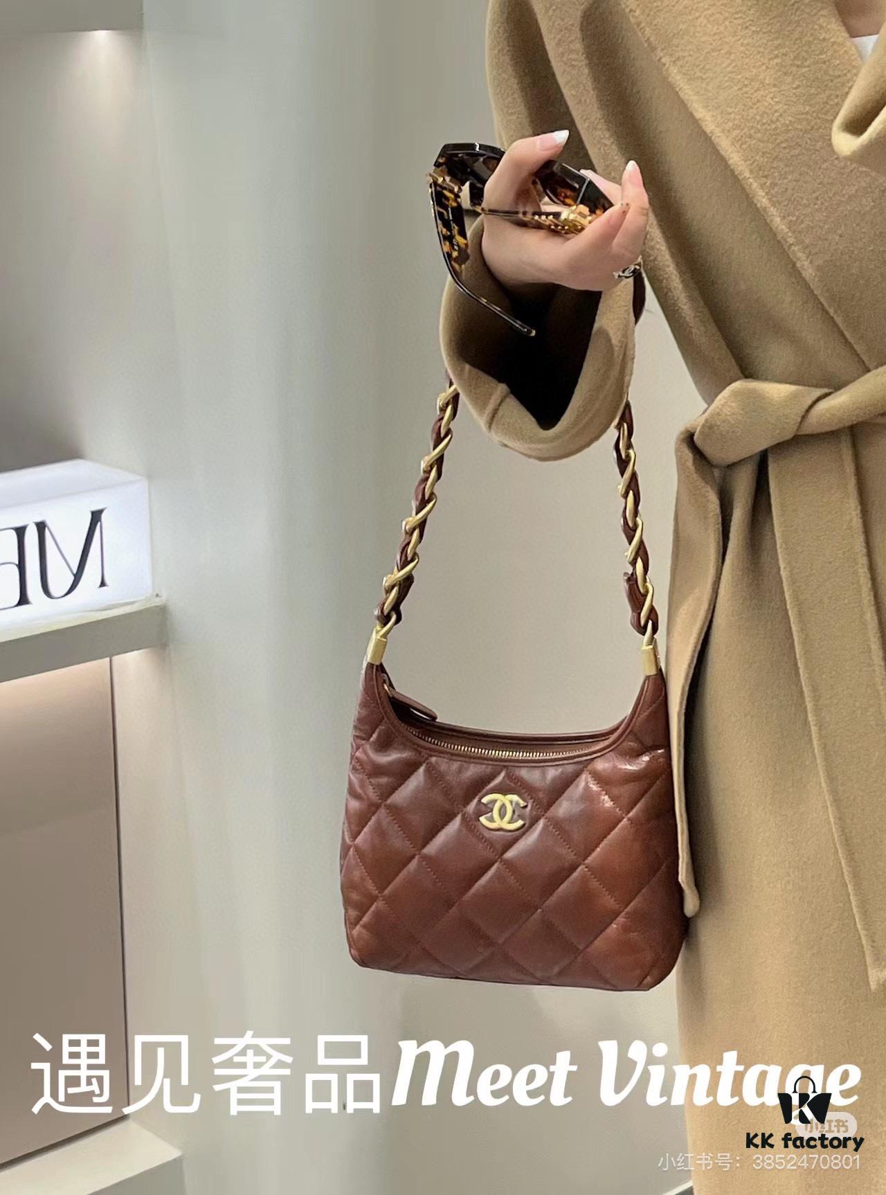 6930528ef09edb6de4c4ee49 New Arrival Mini Unfiltered | Today's Must-Have: Chanel 24A Hobo 🖤