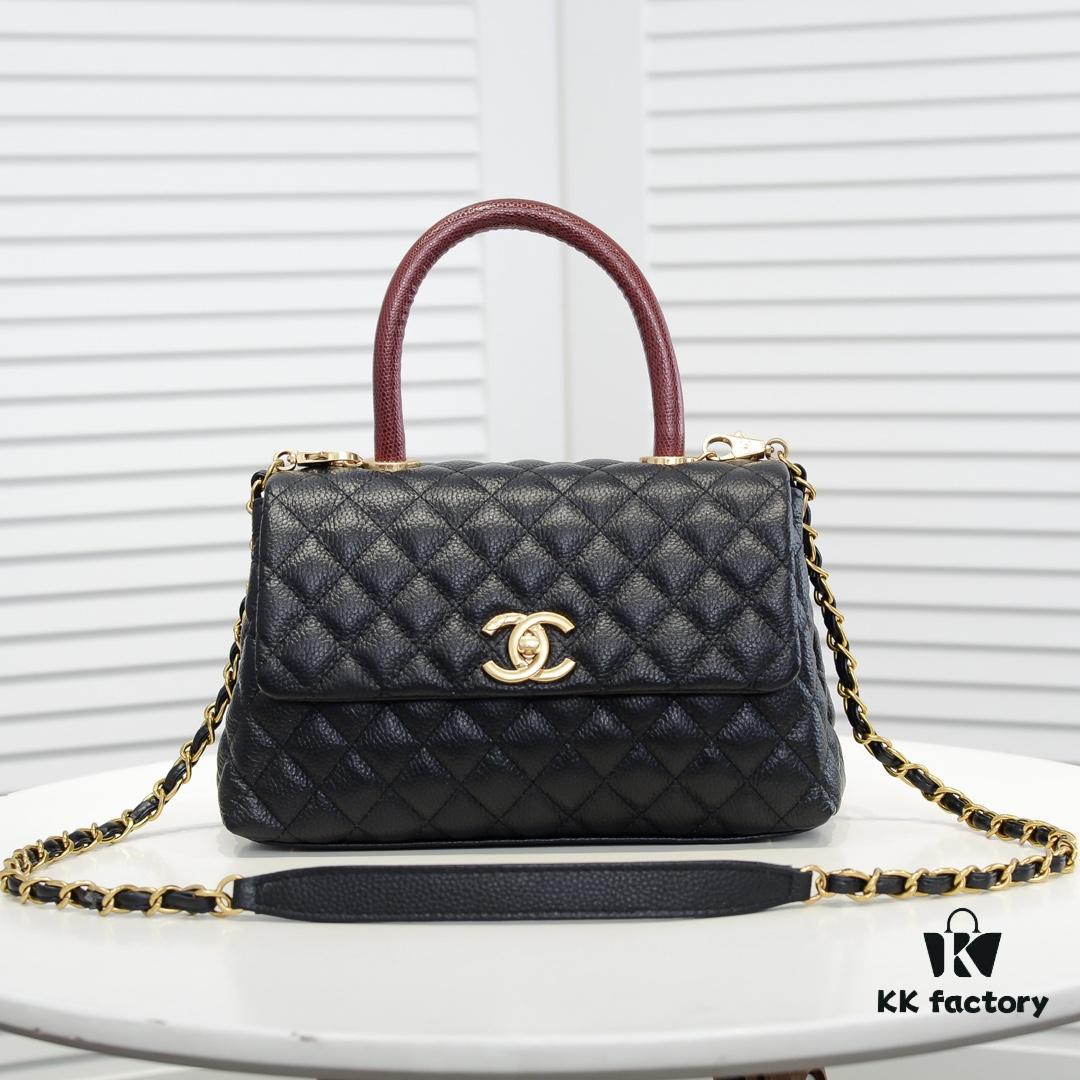 693052a8f09edb6de4c4ee71 Black and Red Chanel-Style Shoulder Handbag with Unique Clasp Design, Dual Carry Options (Handheld or Crossbody), Premium Imported Full-Grain Calfskin with Lychee Texture, Upgraded Gold-Tone Hardware