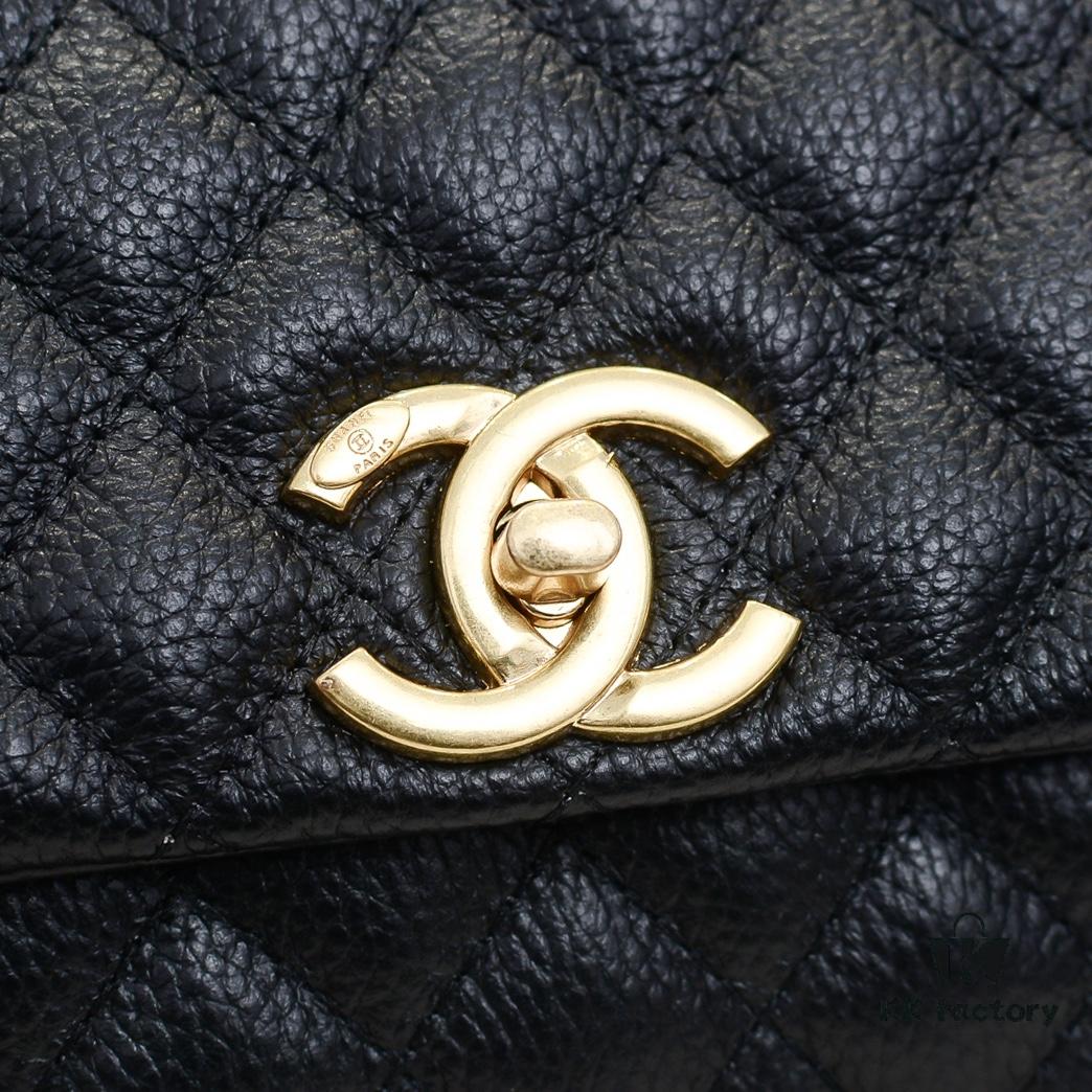 693052adf09edb6de4c4ee76 Black and Red Chanel-Style Shoulder Handbag with Unique Clasp Design, Dual Carry Options (Handheld or Crossbody), Premium Imported Full-Grain Calfskin with Lychee Texture, Upgraded Gold-Tone Hardware