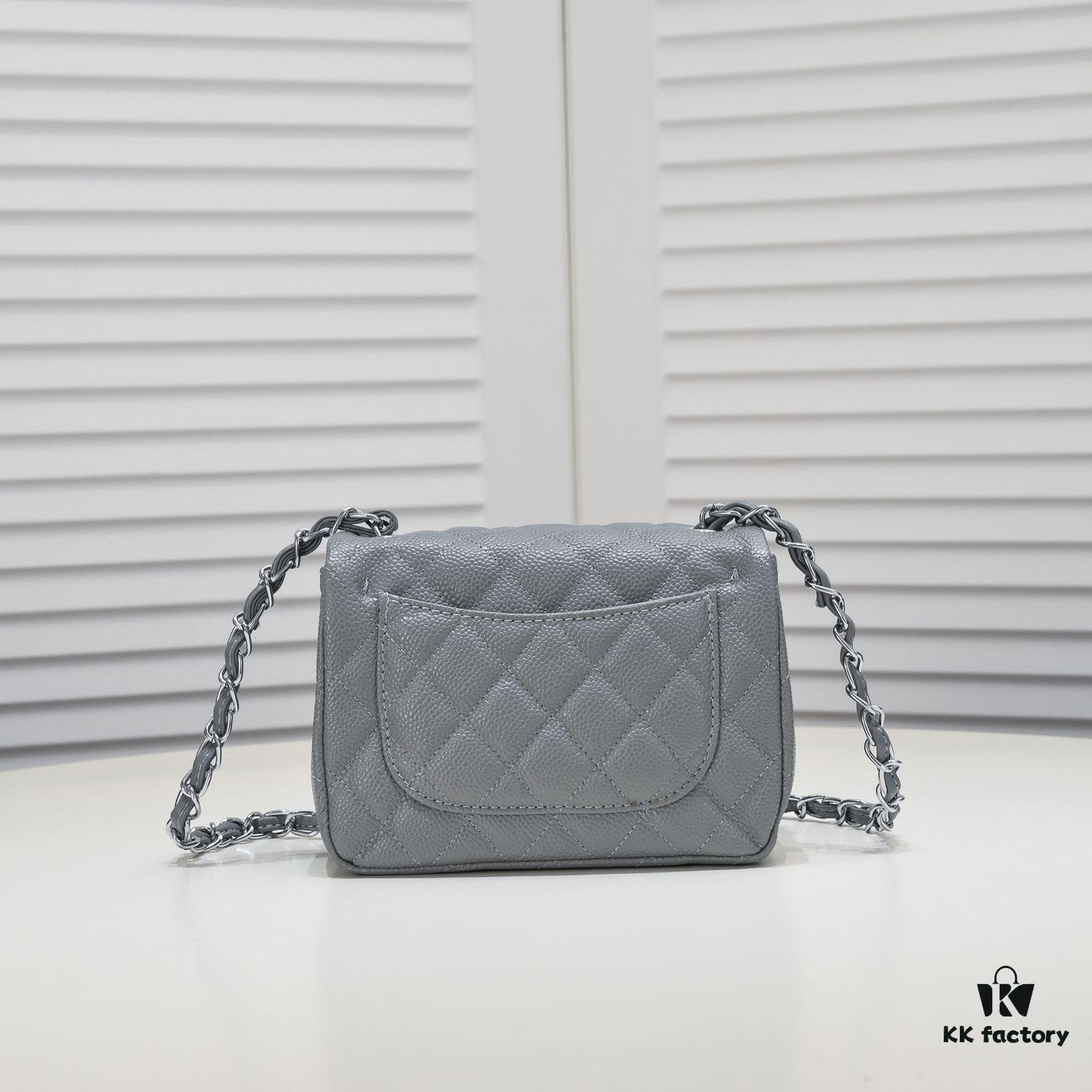 693052bbf09edb6de4c4ee88 Gray Chanel Triangle Bike Bag - High-Quality Cowhide, One-to-One Replication, Premium Craftsmanship