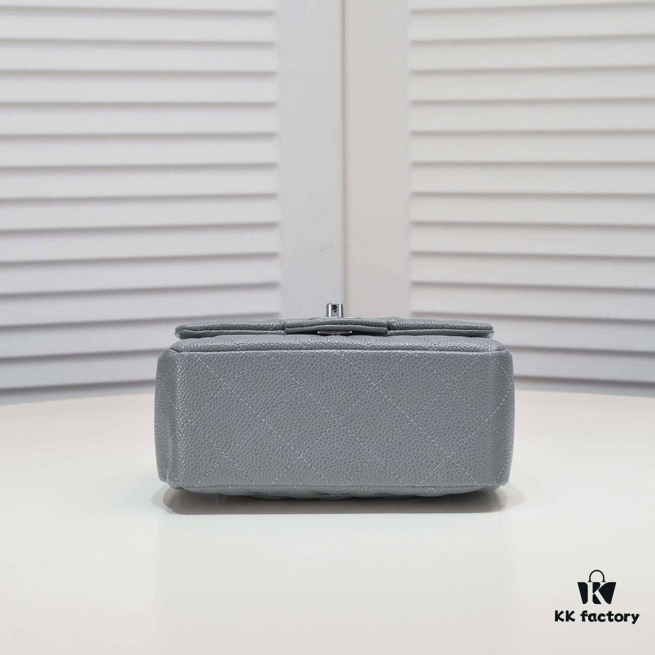 693052bcf09edb6de4c4ee89 Gray Chanel Triangle Bike Bag - High-Quality Cowhide, One-to-One Replication, Premium Craftsmanship