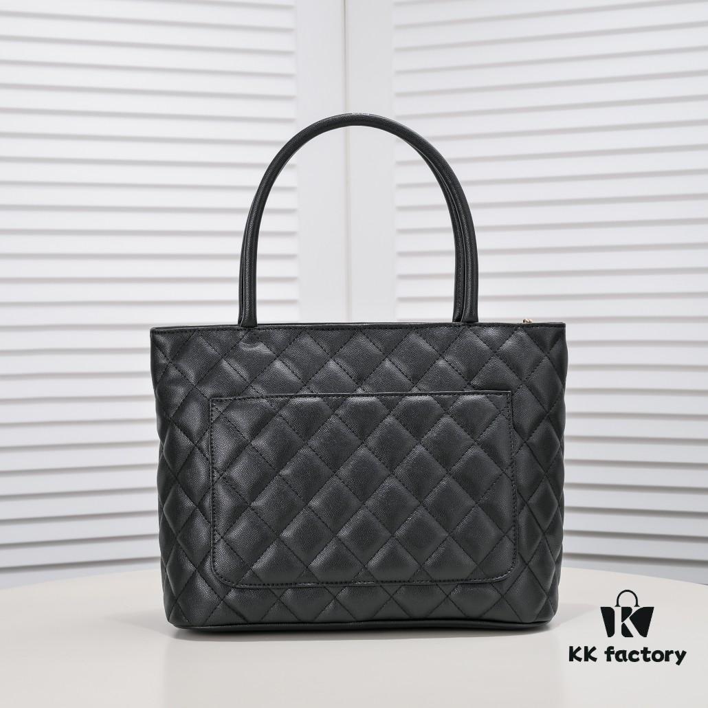 693052dbf09edb6de4c4eeb6 CHANEL: 2022 Brand New Ultimate Version! Vintage Hilton Bag – A Timeless Classic Reborn