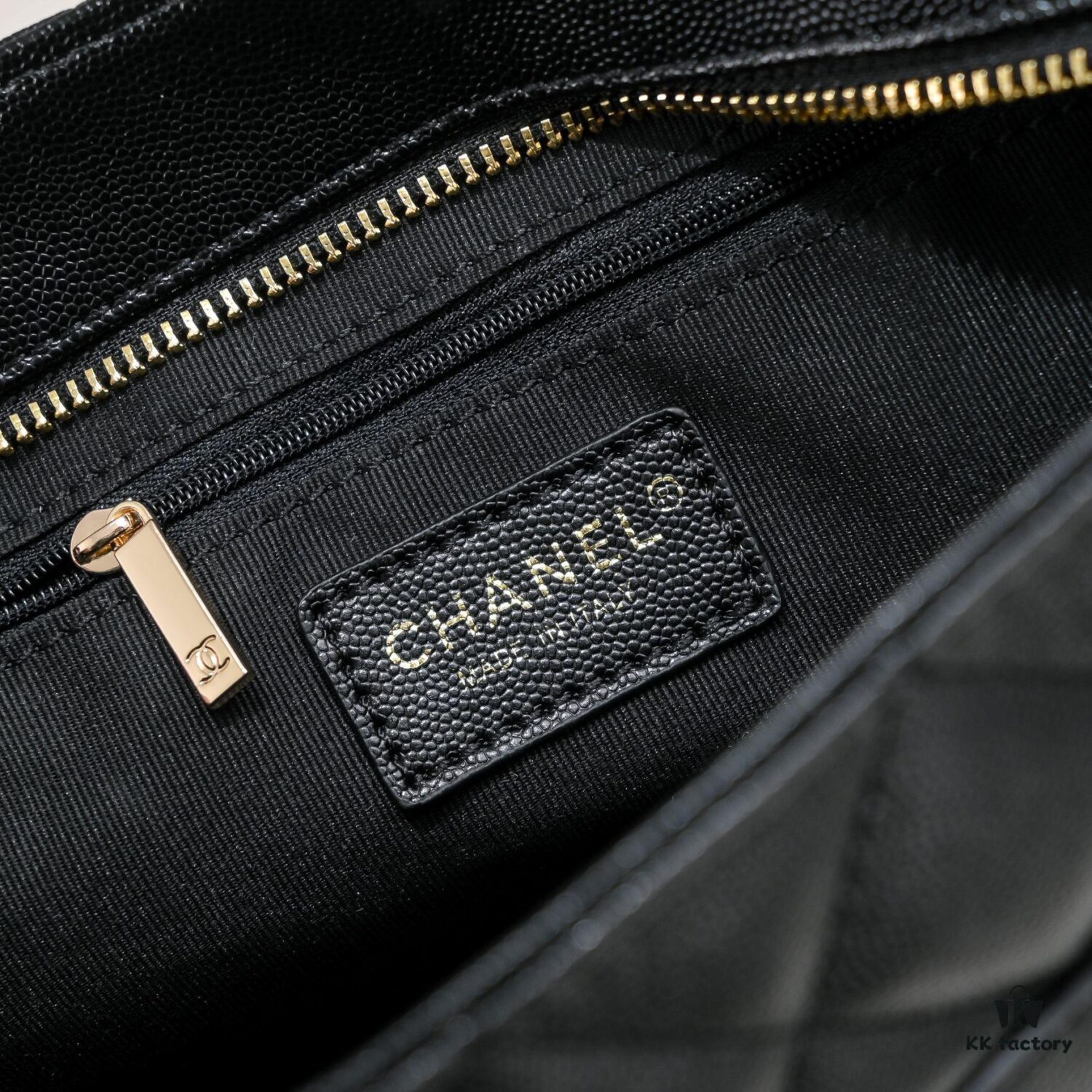 693052dff09edb6de4c4eebc CHANEL: 2022 Brand New Ultimate Version! Vintage Hilton Bag – A Timeless Classic Reborn