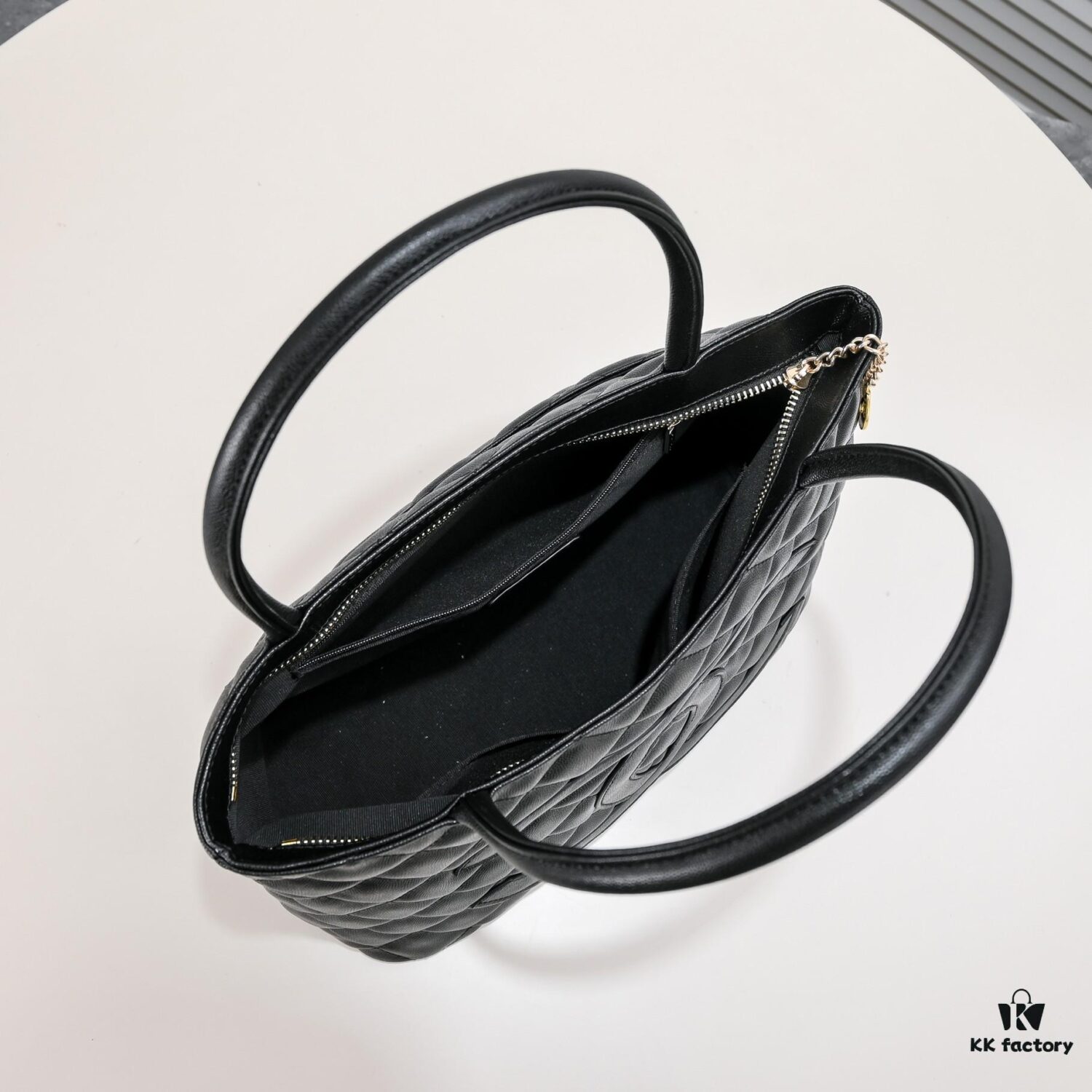 693052dff09edb6de4c4eebf CHANEL: 2022 Brand New Ultimate Version! Vintage Hilton Bag – A Timeless Classic Reborn