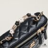 693052e7f09edb6de4c4eeca Chanel 23K Floral 'Flat Box' Bag