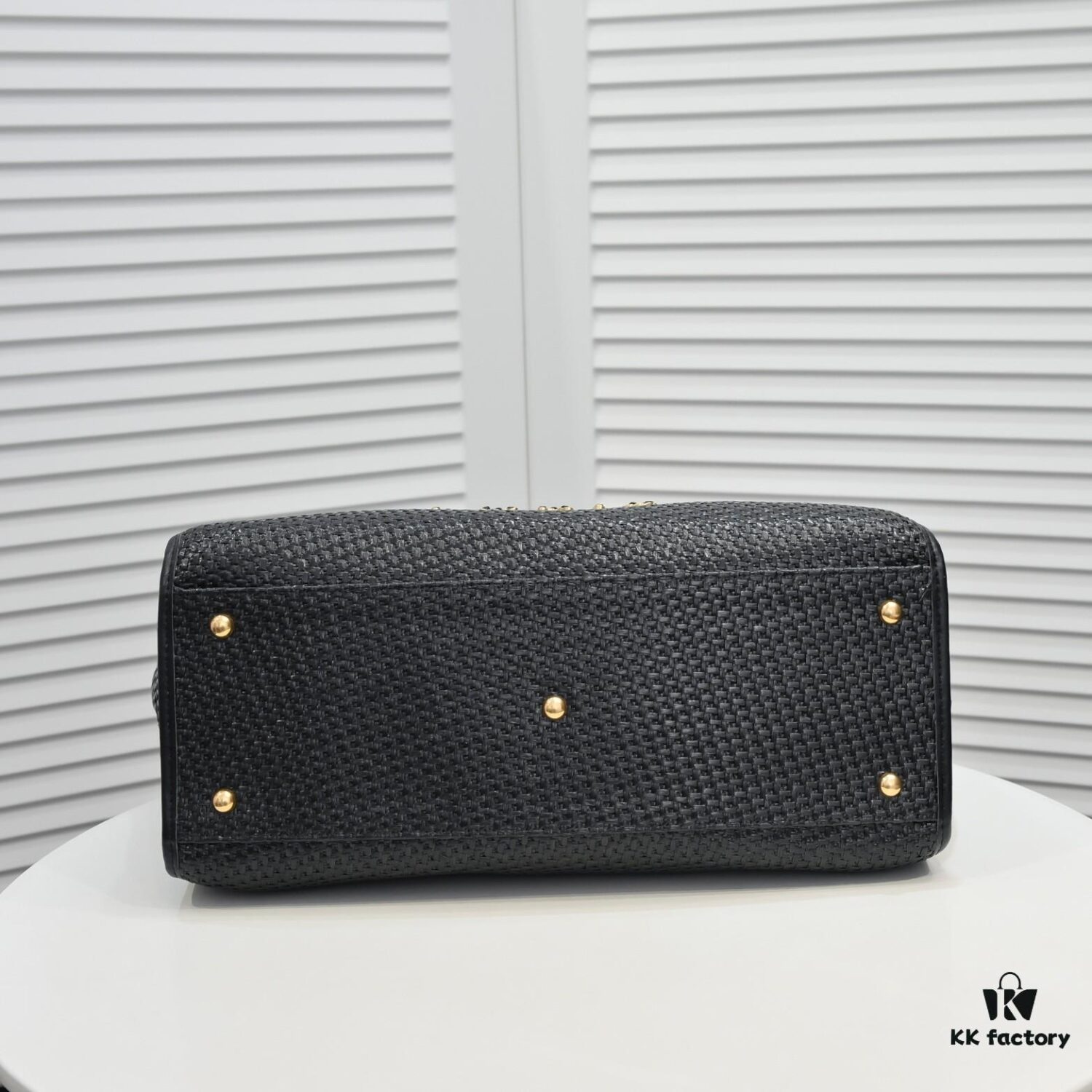 693052f0f09edb6de4c4eed8 Chanel|2021 New Straw Woven Beach Bag 🏖️ Raffia Shopping Tote!
