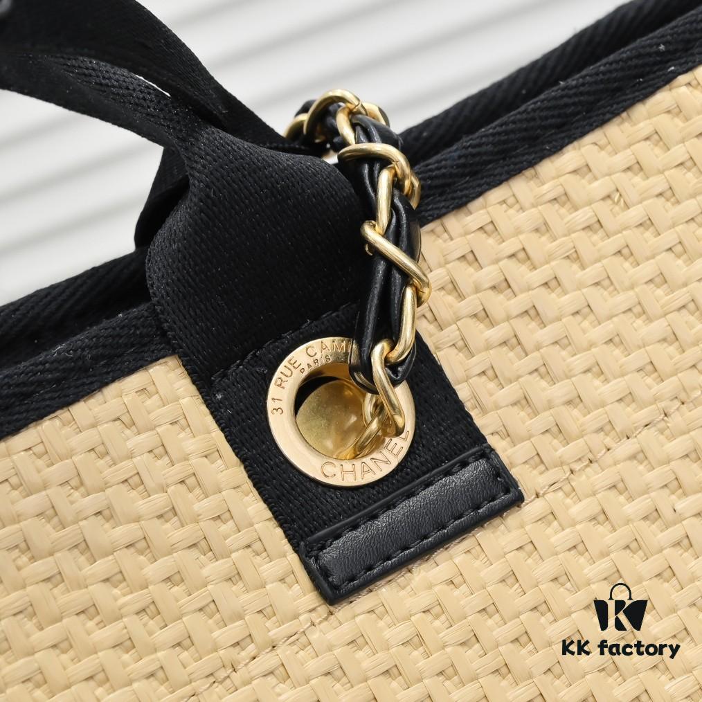693052f7f09edb6de4c4eee3 Chanel | 2021 New Straw Woven Beach Tote Bag 🏖️