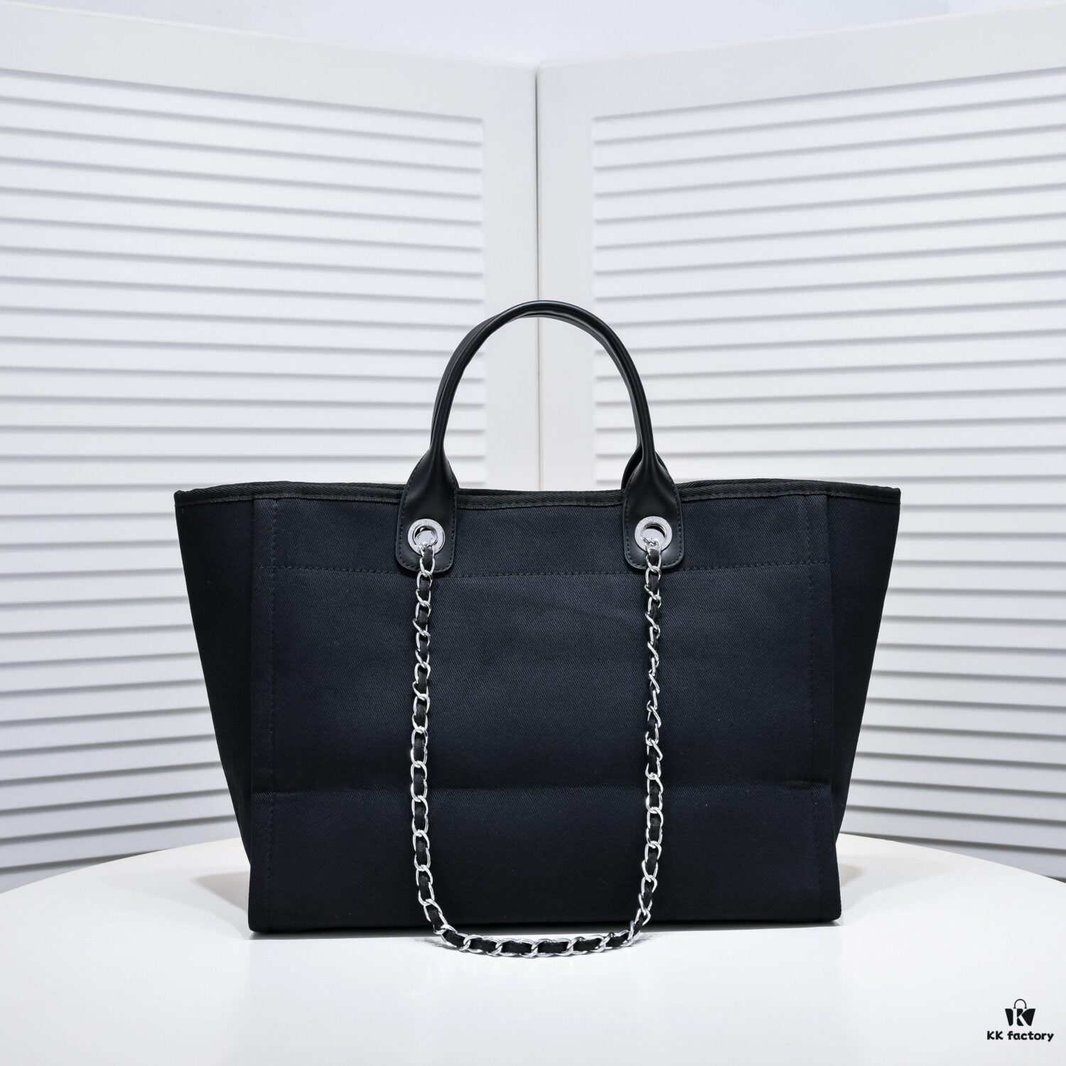 Chanel Tote Bag, Chain-Trimmed Canvas Beach Shopping Bag, Striped Design, Spring and Summer Vacation Style