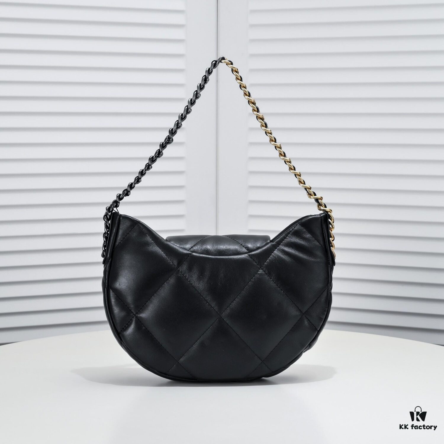 69305326f09edb6de4c4ef31 New Release‼️ CHANEL 19bag Collection 24C Pre-Spring Half-Moon Crossbody Bag