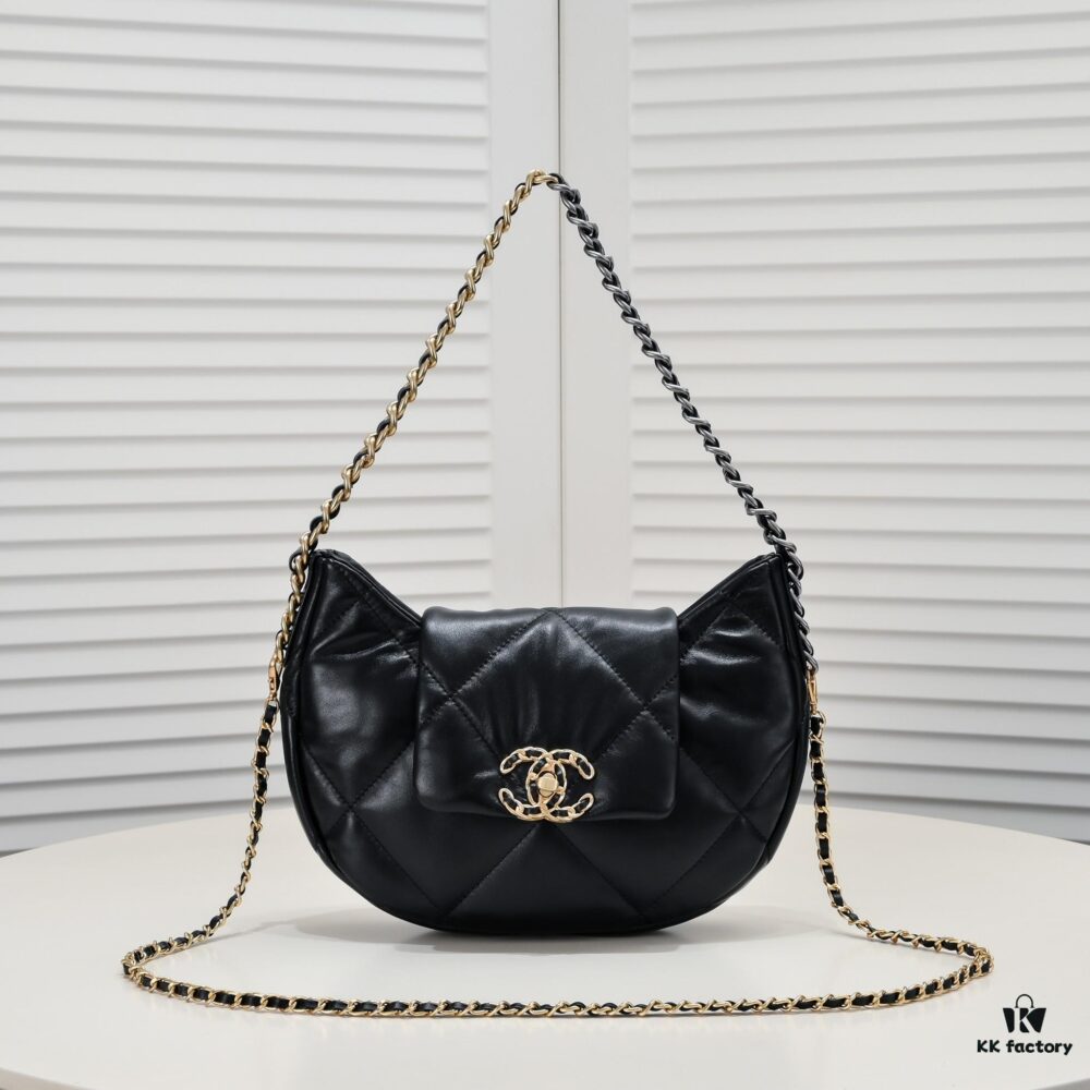 New Release‼️ CHANEL 19bag Series 24C Pre-Spring Half-Moon Underarm Bag