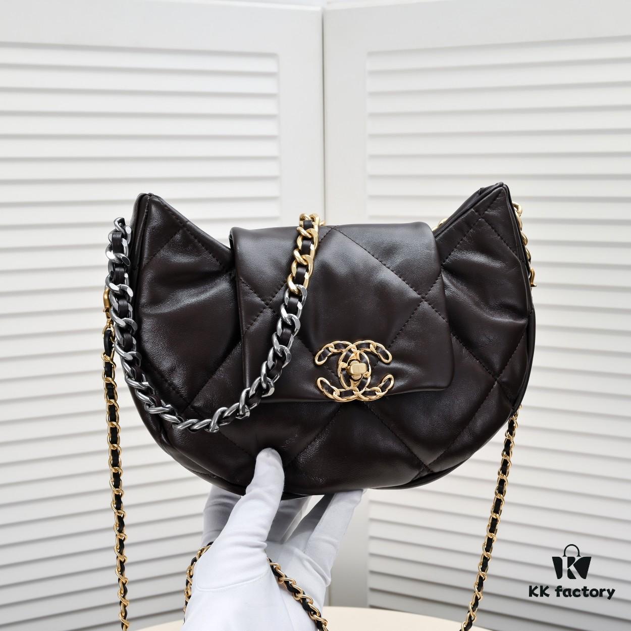69305331f09edb6de4c4ef44 New Arrival‼️CHANEL 19bag Series 24C Pre-Spring Half-Moon Underarm Bag