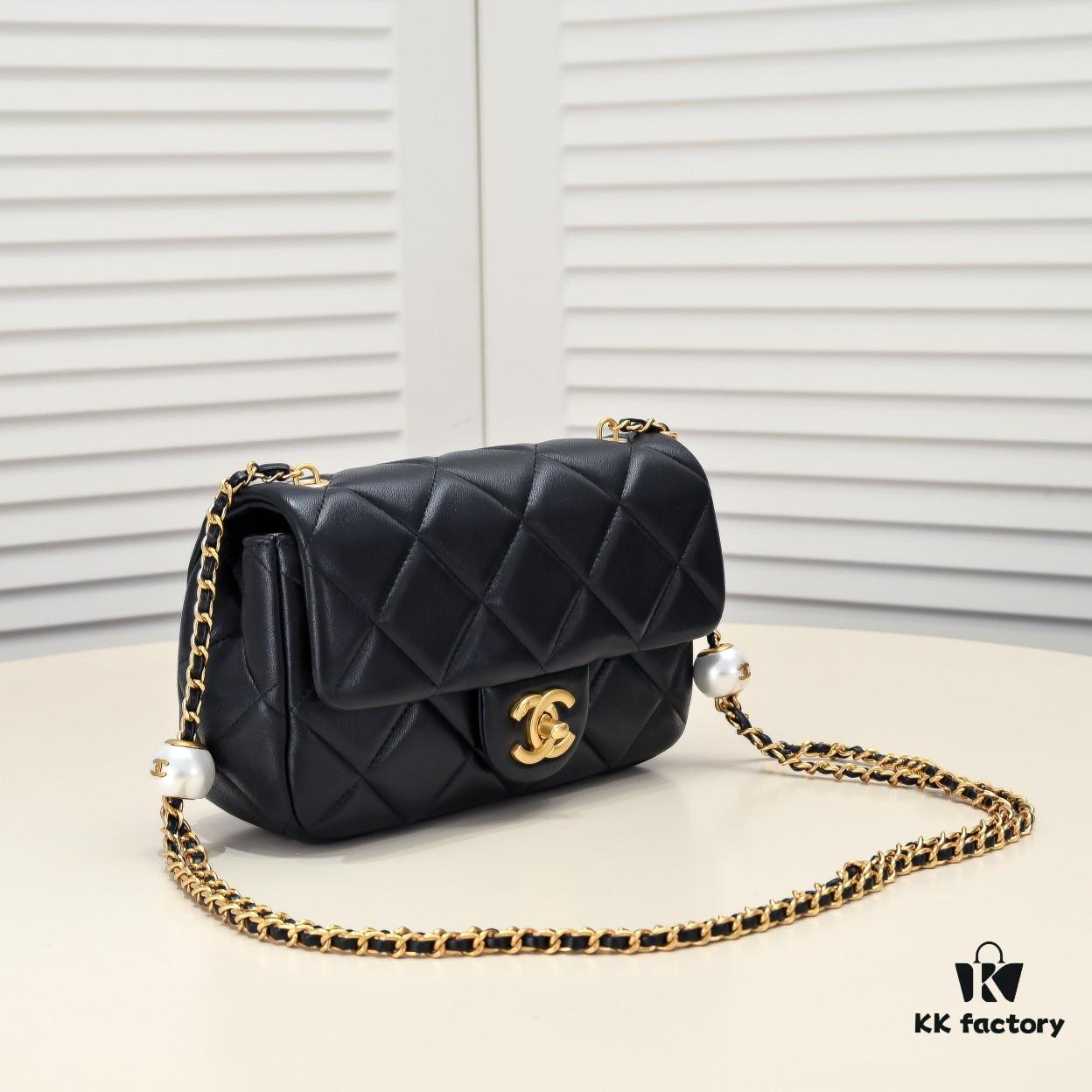 6930534cf09edb6de4c4ef6d Chanel Genuine Lamb Leather Handbag - Original Quality, Classic Design
