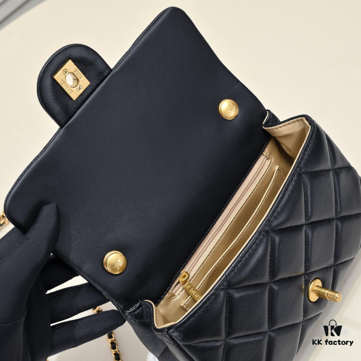 69305354f09edb6de4c4ef7b Chanel Genuine Lamb Leather Handbag - Original Quality, Classic Design