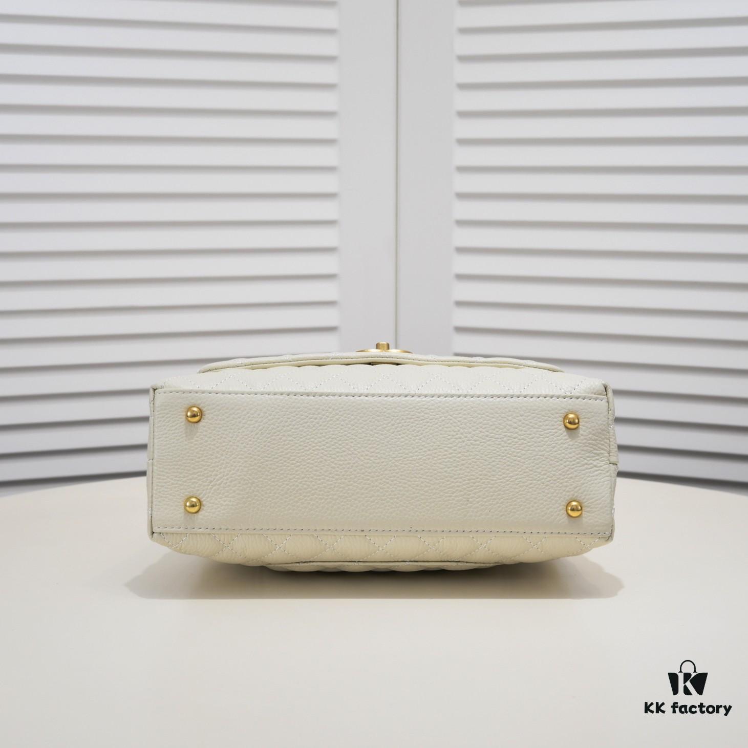 6930538df09edb6de4c4efce Large White Chanel Bag 💥 Unique Design Flap Tote with Detachable Strap, Dual Carry Options