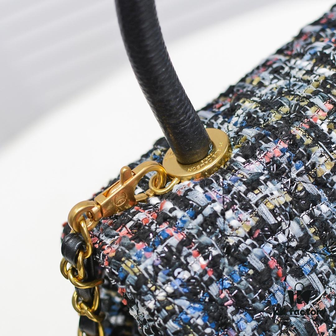 693053e4f09edb6de4c4f03d Chanel 20 Early Autumn New Arrival π₯ Unique Design Flap Bag with Shoulder and Top Handle Dual Carry Options π Premium Imported Sequined Tweed! β One-of-a-Kind Material Paired with Upgraded Full Imported Gold-Tone Hardware πππ Crafted by Master Artisans π Pure Handmade Excellence π An Elegant You Deserves a High-End Chanel Bag That Radiates Grace and Brilliance π Timeless Fashion Model No.: 92991 Size: 26*16*9cm