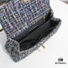 693053e5f09edb6de4c4f040 Chanel 20 Early Autumn New Arrival π₯ Unique Design Flap Bag with Shoulder and Top Handle Dual Carry Options π Premium Imported Sequined Tweed! β One-of-a-Kind Material Paired with Upgraded Full Imported Gold-Tone Hardware πππ Crafted by Master Artisans π Pure Handmade Excellence π An Elegant You Deserves a High-End Chanel Bag That Radiates Grace and Brilliance π Timeless Fashion Model No.: 92991 Size: 26*16*9cm