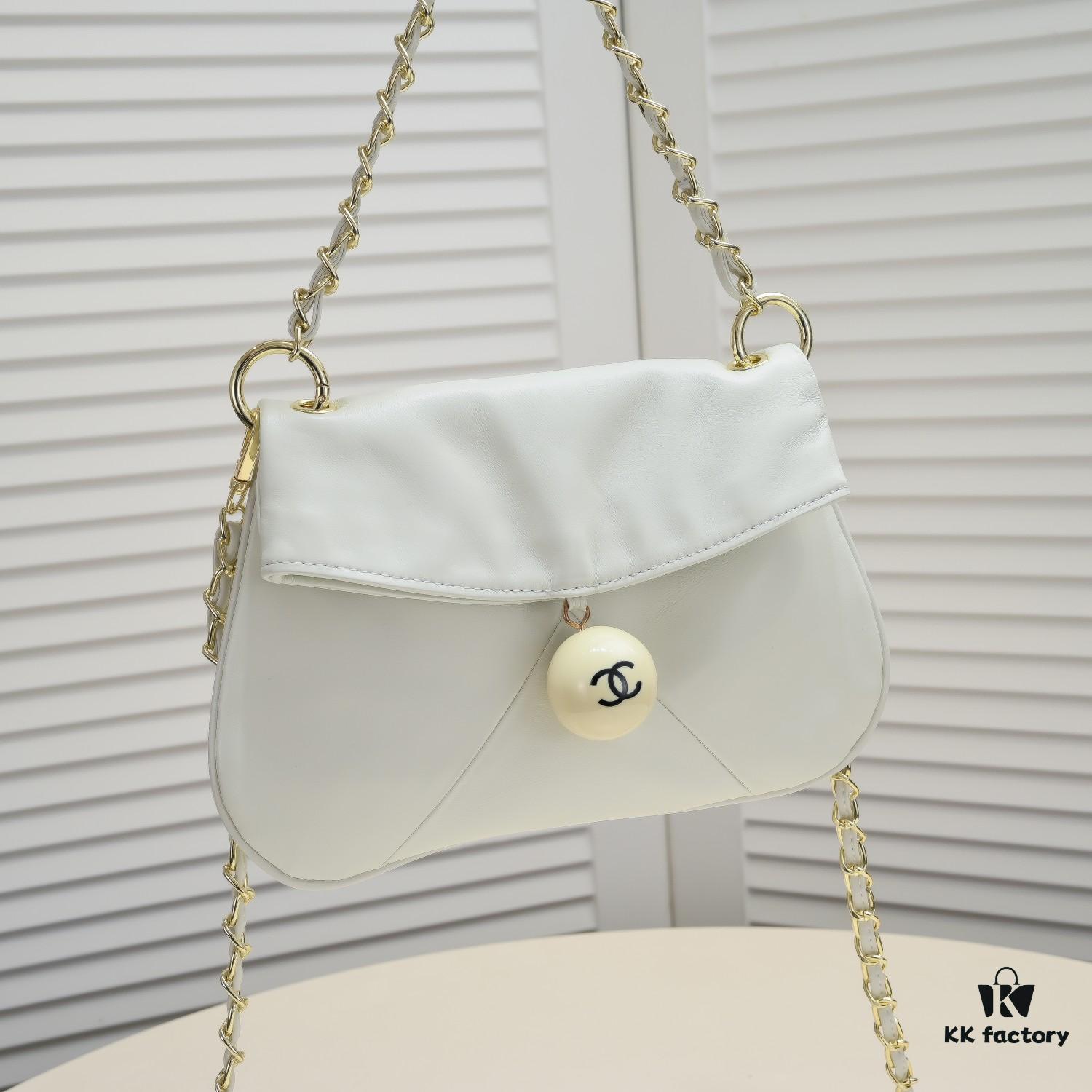 693053f4f09edb6de4c4f051 Chanel 24P Hobo Vintage Ping Pong Handbag, Dual-Use Practical Bag with Crossbody Leather-Chain Strap
