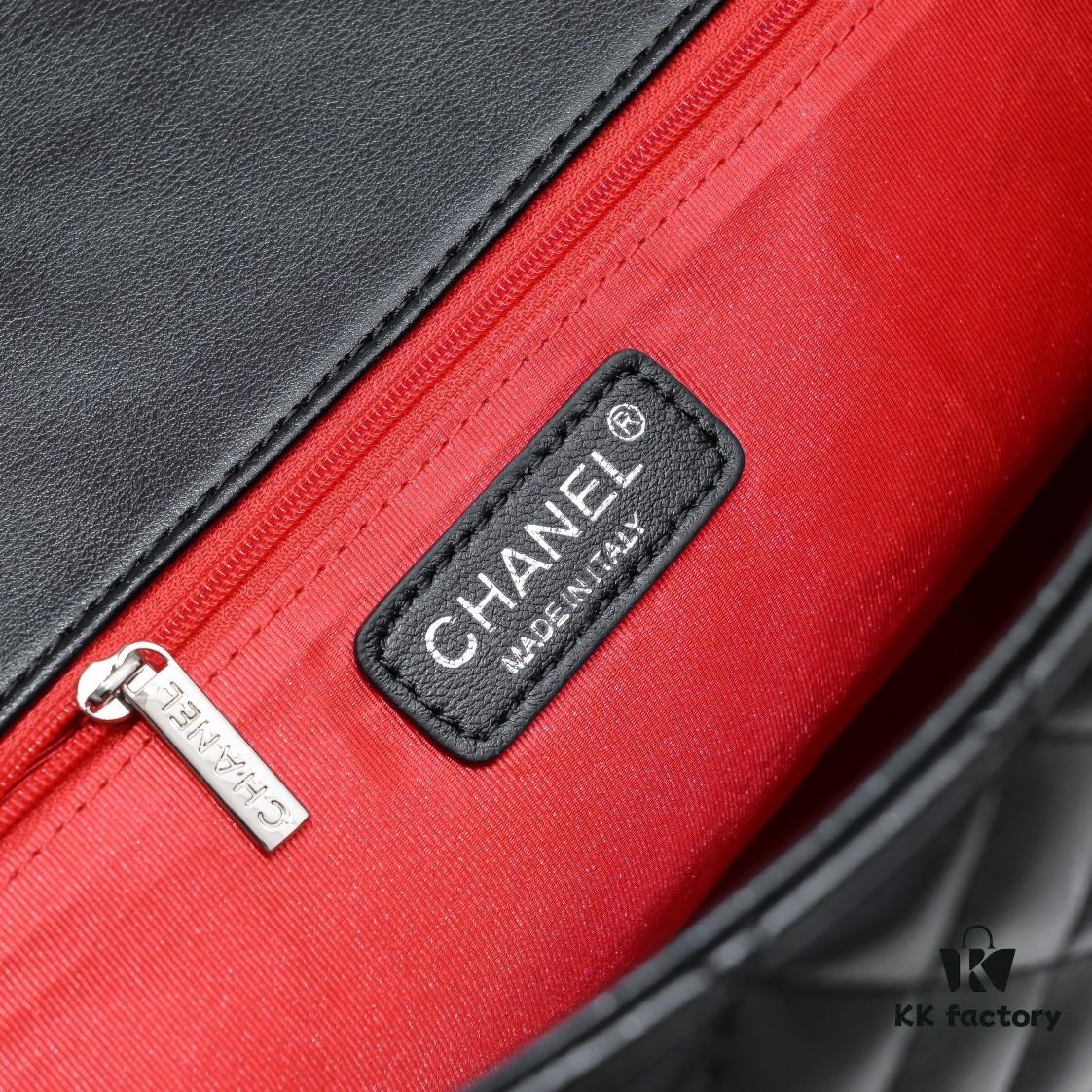 69305403f09edb6de4c4f065 CHANEL 24A Vintage Spring Collection Caviar Quilted Tote Bag (Airport Bag) - Rare Pre-owned Exclusive Version from 2004