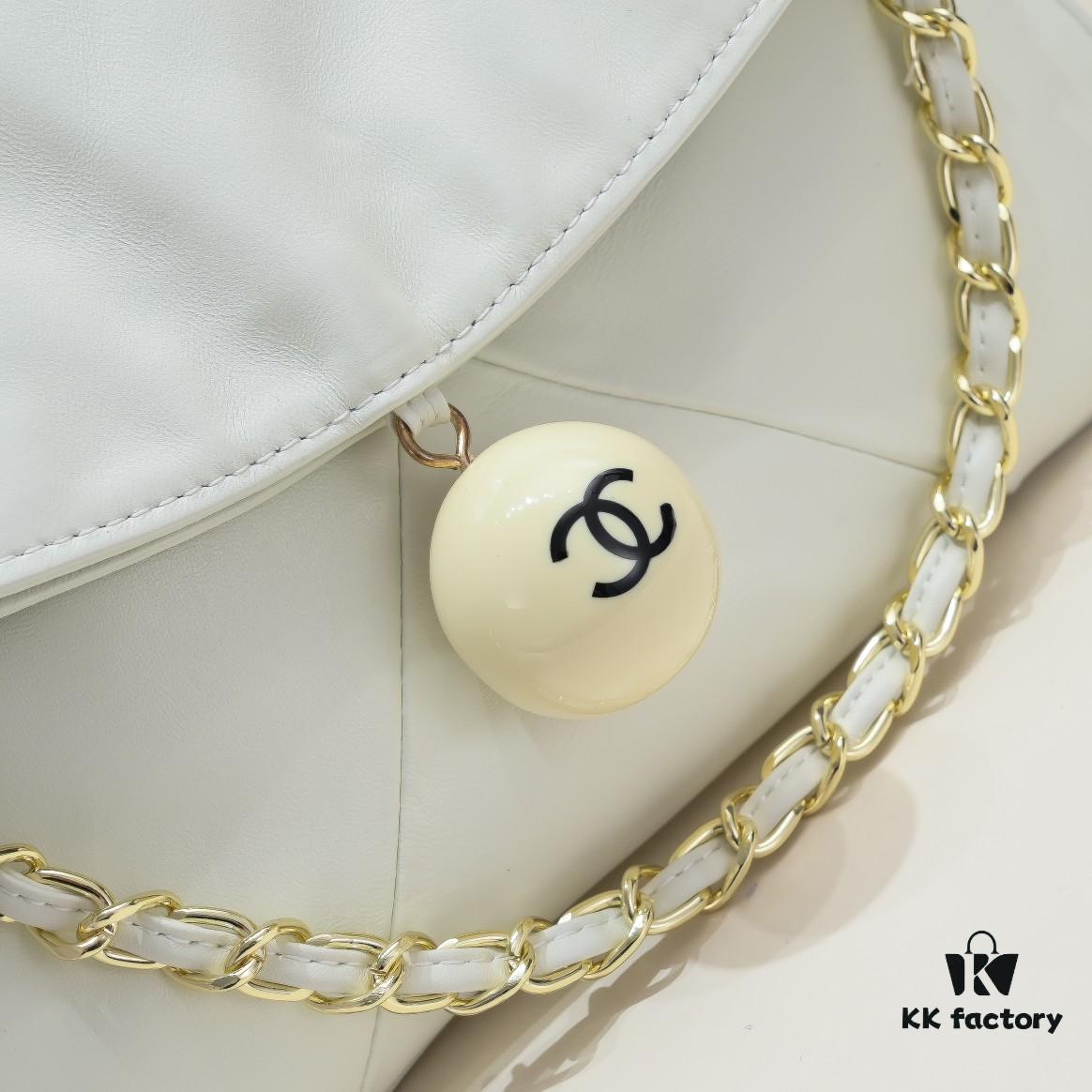 6930540af09edb6de4c4f06b Chanel 24P Hobo Vintage Ping Pong Handbag, Dual-Use Practical Bag with Crossbody Leather-Chain Strap