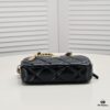 69305410f09edb6de4c4f073 Chanel 23K Gold Coin Chain Bag Vintage Style Fashionable and Versatile Handbag