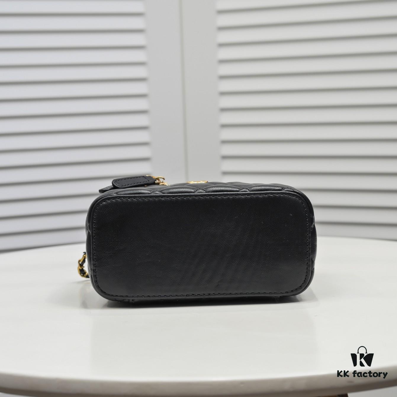 69305428f09edb6de4c4f095 Chanel Large Box Bag with Box