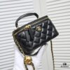 6930542df09edb6de4c4f09b Chanel Large Box Bag with Box