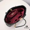 69305436f09edb6de4c4f0aa Mini CHANEL 22B 19BAG Tote Black Gold Italian First-Class GR Lamb Leather