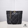 6930543cf09edb6de4c4f0b7 CHANEL 22B 19BAG Tote Black Gold Small Size