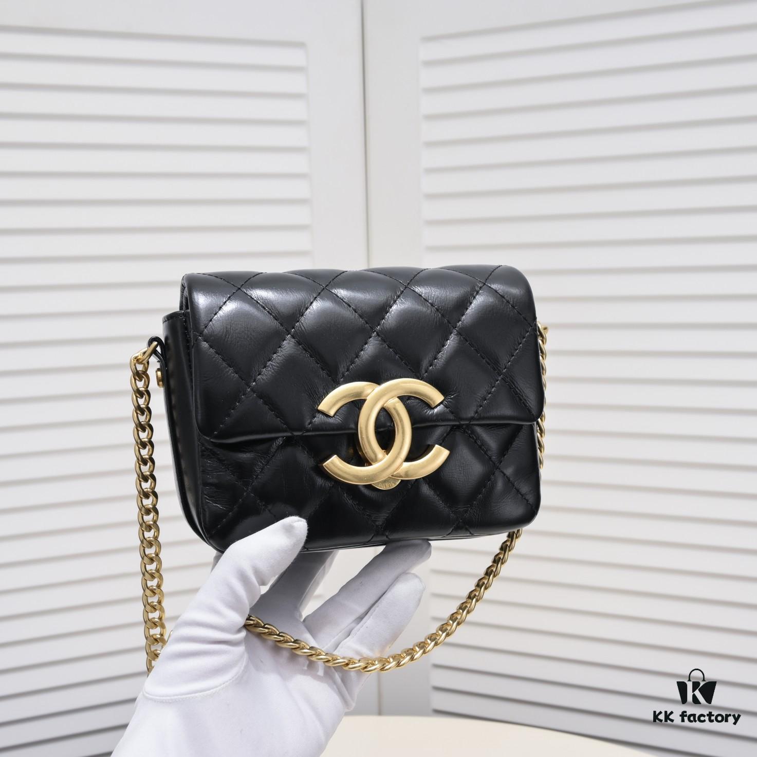 69305487f09edb6de4c4f129 Mini Chanel 23P Large Hardware Logo Bag
