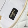 Chanel 2021 Autumn-Winter New Arrival Handheld Makeup Case Mini Storage Box