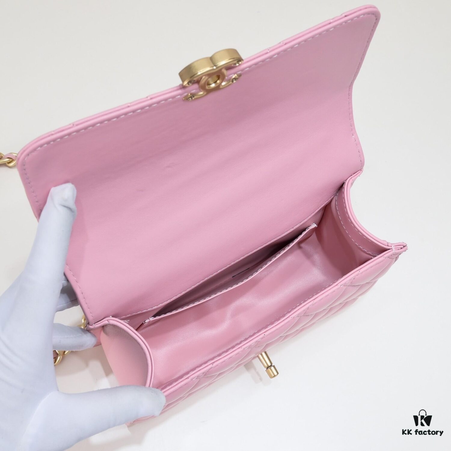 693054ecf09edb6de4c4f18c Chanel Should Be This Kind of Effortlessly Elegant – Slightly More Structured with a Shinier Leather Finish, Feeling More Like a Le Boy from the Side
