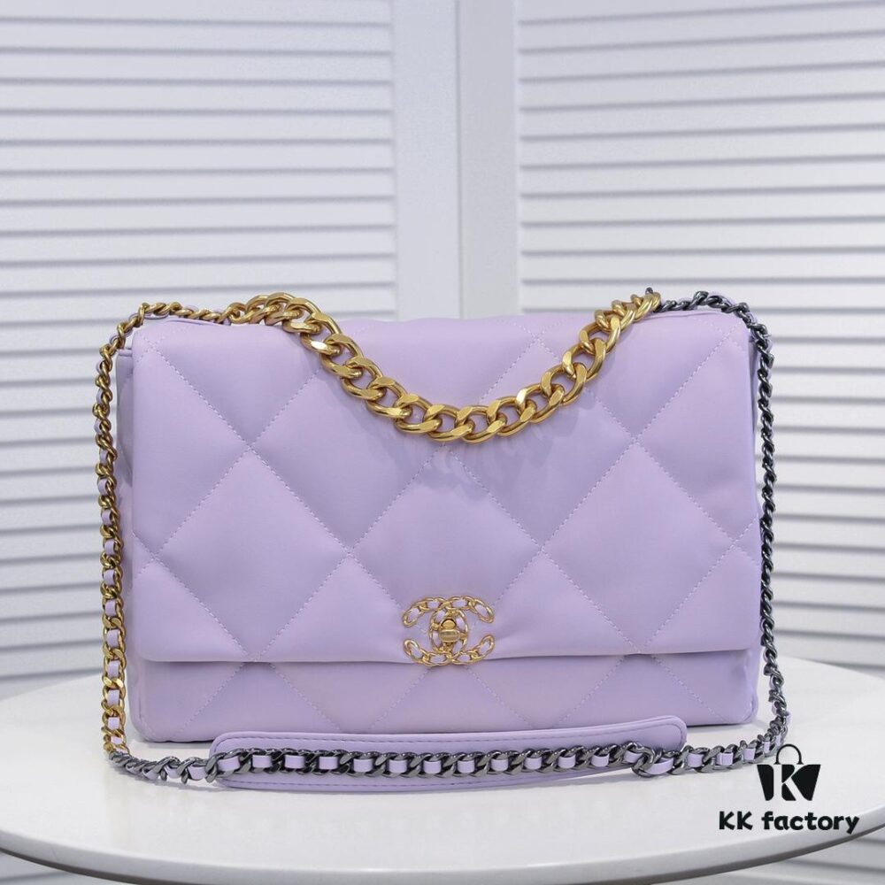 6930553af09edb6de4c4f1fc Large Purple Chanel Latest Bestseller - Now Available