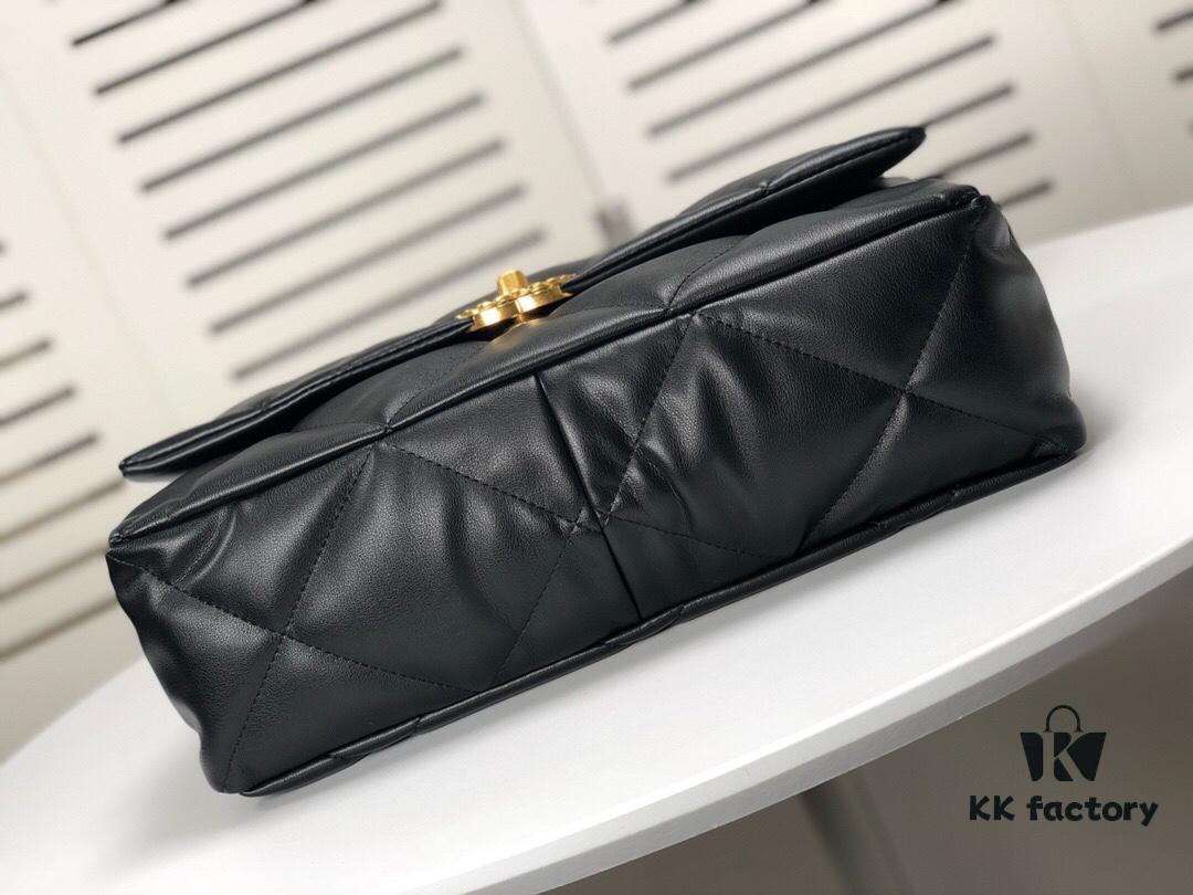 6930554bf09edb6de4c4f21c Black Large Size Chanel Latest Bestseller Just Arrived - Imported Cowhide, Soft Texture, Elegant and Versatile Design