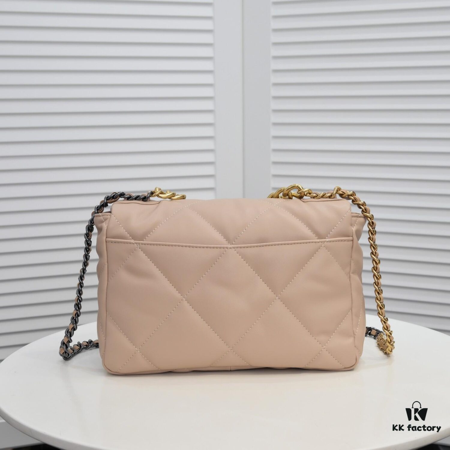6930554ff09edb6de4c4f222 Beige Medium Chanel Latest Bestseller Just Arrived, Synchronized with Boutique, Premium Imported Calfskin, Extremely Soft Texture