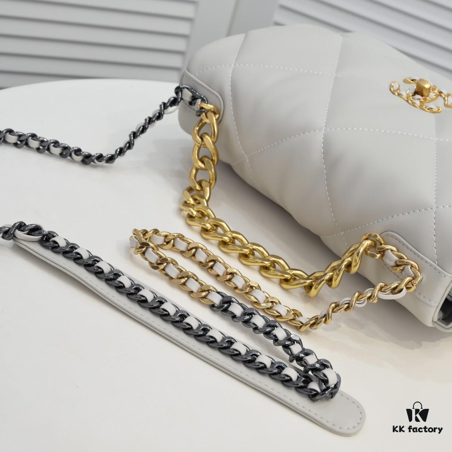 Medium Beige Chanel Latest Bestseller Bag - Imported Cowhide, Soft Texture, Stylish and Elegant