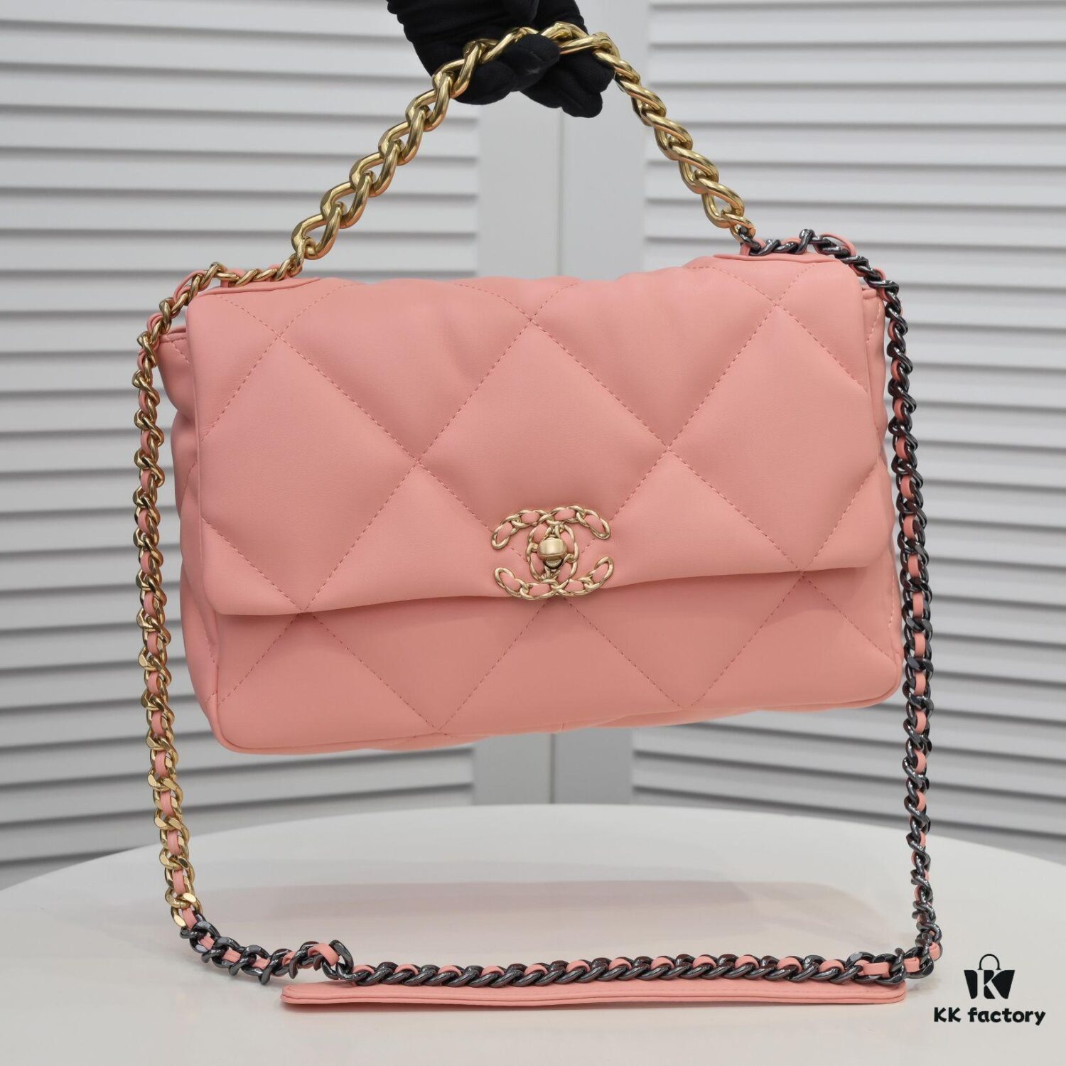 69305564f09edb6de4c4f246 Pink Medium-Sized Chanel Latest Bestseller - Now Available