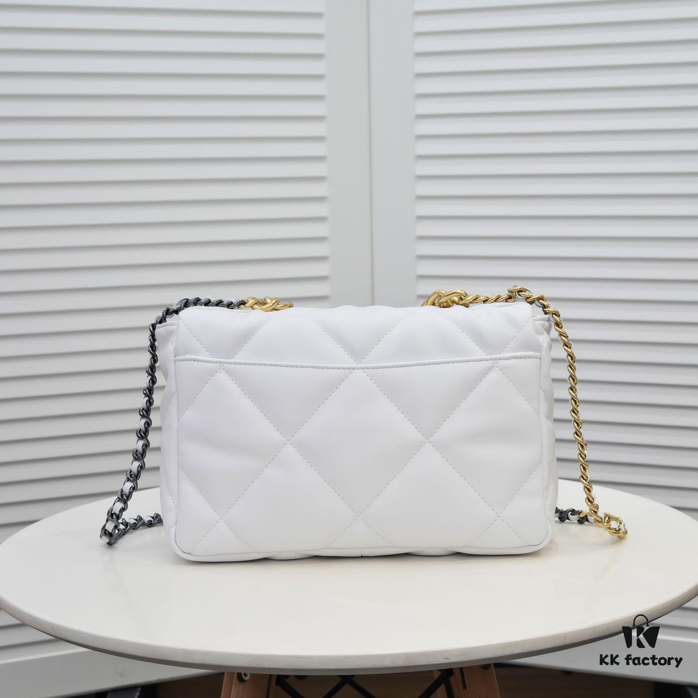 69305564f09edb6de4c4f248 Pure White Medium-Sized Chanel Latest Bestseller - Now Available 📣📣 Same as Boutique, Imported Calfskin Leather 🐂, Extremely Soft to the Touch
