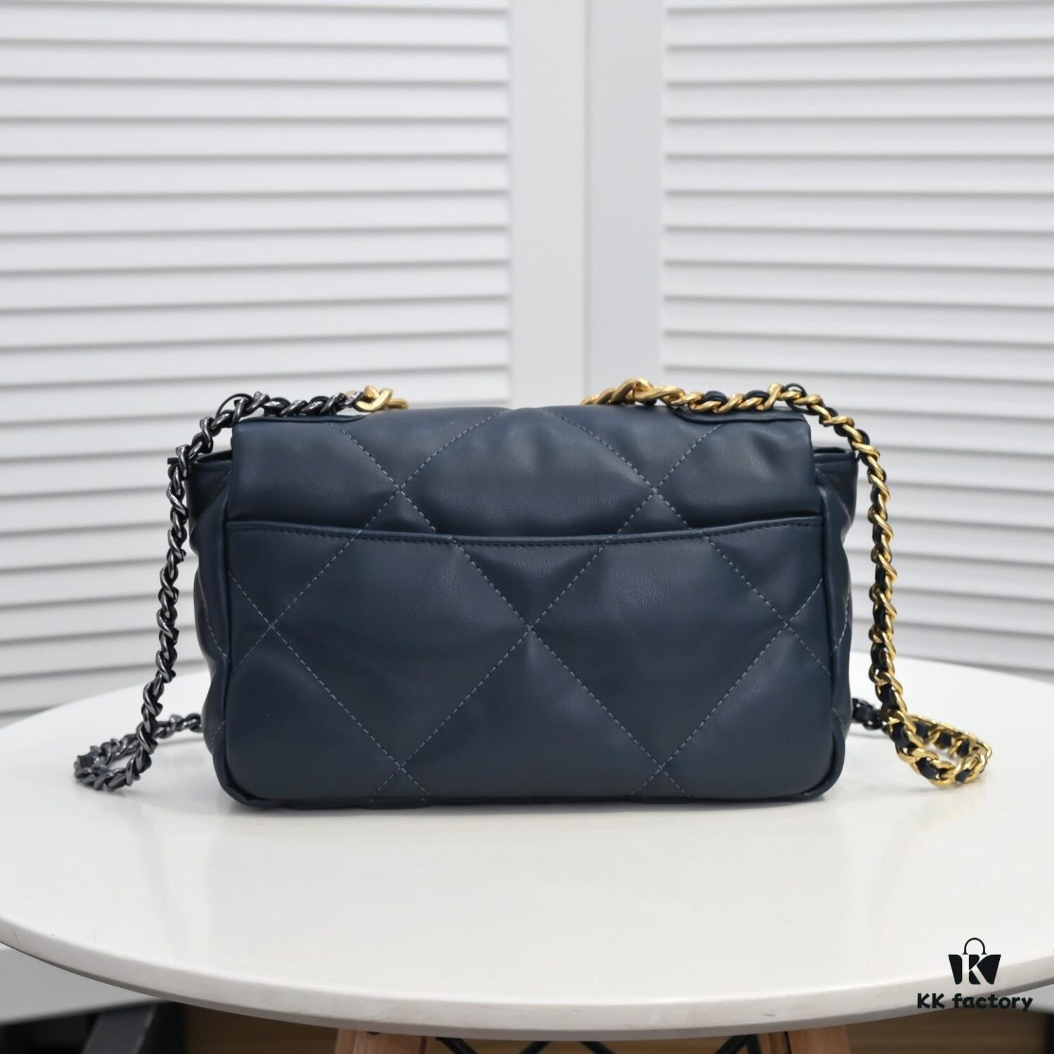 69305585f09edb6de4c4f286 Small Deep Blue Chanel Latest Bestseller Just Arrived 📣📣 Same as Counter Version🤭 Premium Imported Calfskin Leather🐂 Extremely Soft to Touch. Stunning Fit and Flattering Silhouette, Can Be Carried by Hand, on Shoulder or Crossbody, Fully Showcasing Feminine Elegance 💃 Grab Yours Now