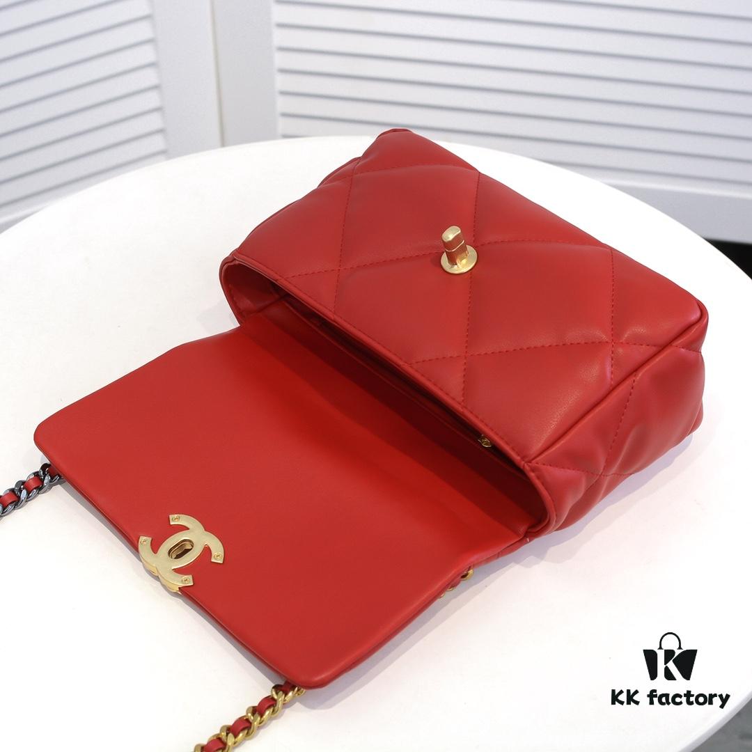 693055a7f09edb6de4c4f2bd Luxury Red Small Size Chanel Latest Bestseller Release 📣📣 Cabinet Synchronized, Imported Cowhide Leather with Super Soft Touch