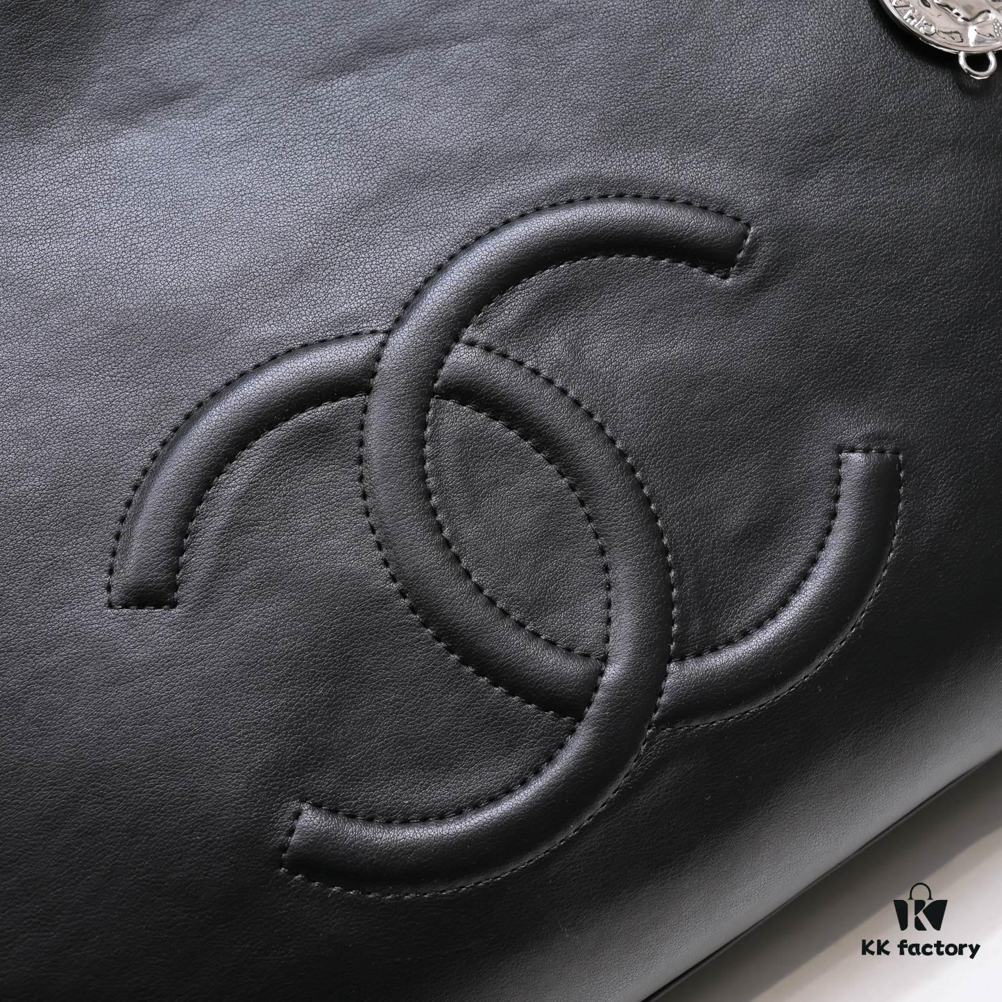 693055dff09edb6de4c4f312 Chanel New Arrival Tote Bag in Stock ✨✨ Chanel A2021 Haute Mainline Collection Woven Hardware Logo Tote 🛍️