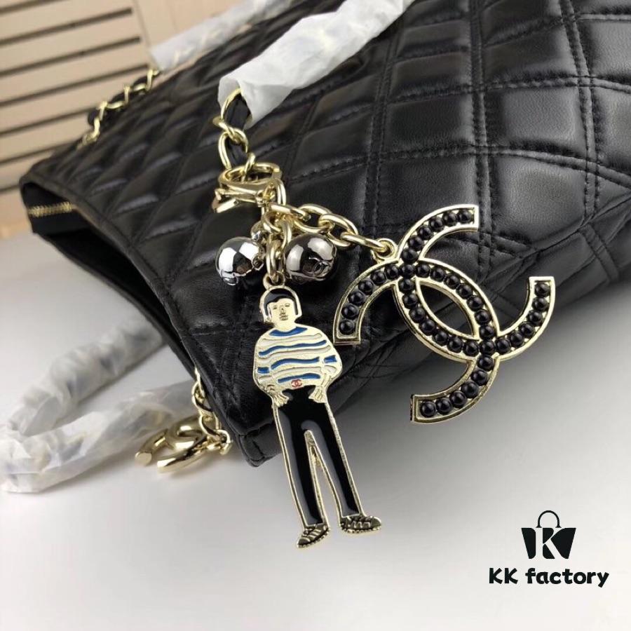 693055e6f09edb6de4c4f31e Chanel Robot Pendant Zipper Tote Bag Soft Lambskin Shopping Bag with Double C Logo