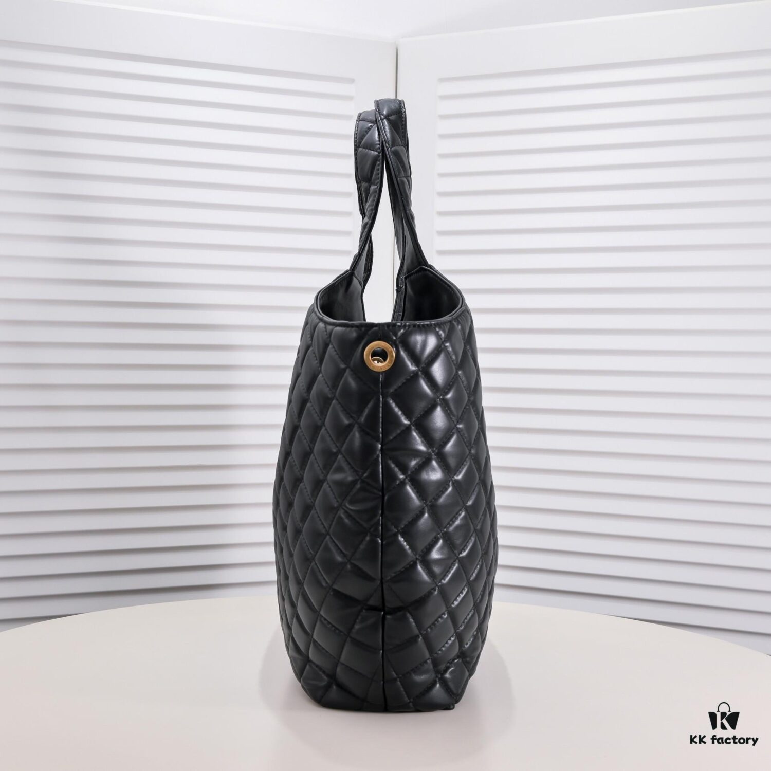 CHANEL Introduces the ICARE Bag: A Spacious and Stylish Solution for Modern Life