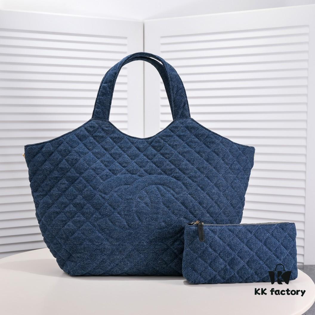 693055edf09edb6de4c4f328 CHANEL Introduces the Icare Bag: A Spacious and Stylish Solution for Modern Life