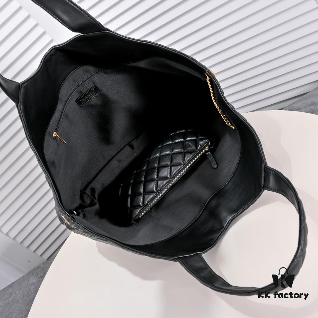 CHANEL Introduces the ICARE Bag: A Spacious and Stylish Solution for Modern Life