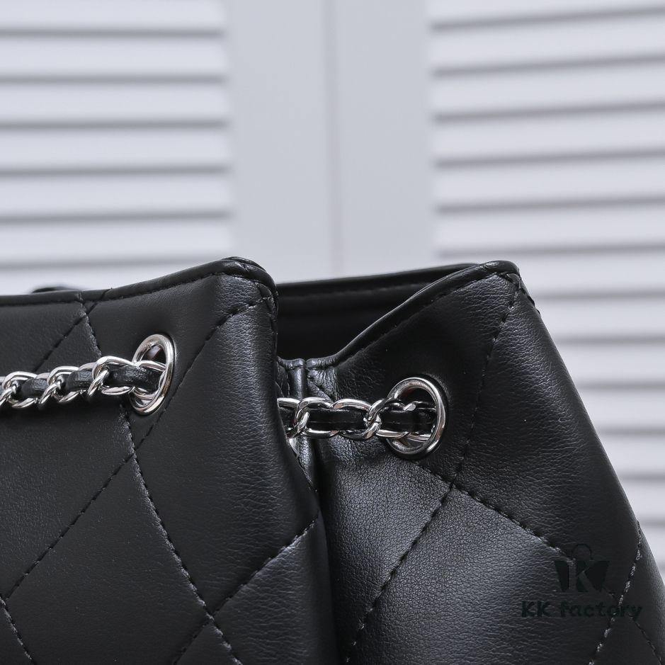 693055faf09edb6de4c4f340 Chanel New Arrival In Stock; Made with Chanel Genuine Leather Checkered Pattern, Soft and Thick Texture, Exquisite Craftsmanship, Premium Hardware, Large Capacity Without Bulkiness, Excellent Quality to Hold