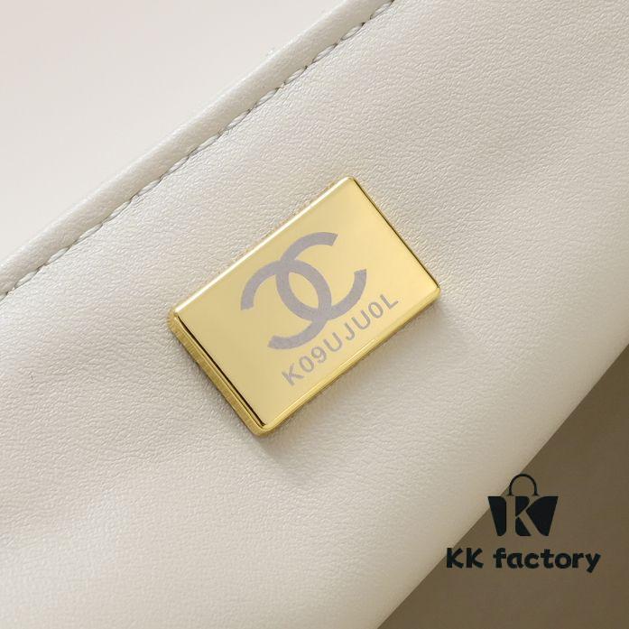 69305625f09edb6de4c4f38f Large Size 🦋 Chanel 🖤 23A Diamond Handle CF Mini, Early Release and Already Secured 💎